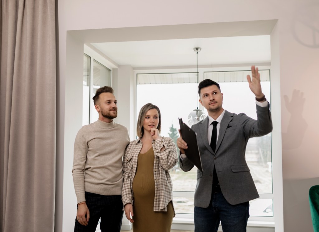 Title card for the article: Do I Need a Real Estate Agent to Buy a House in Minnesota? (2026 Guide)