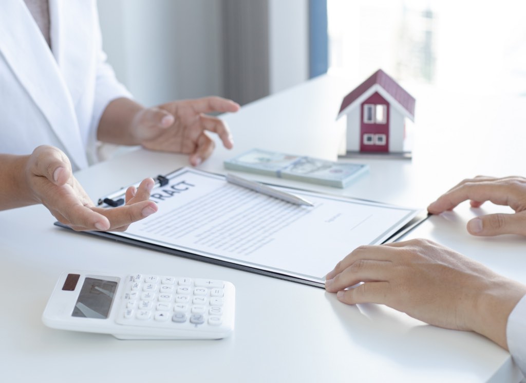 Title card for the article: What If I Just Started Working, Can I Still Buy a Home in the U.S.? (Minnesota Guide – 2026)