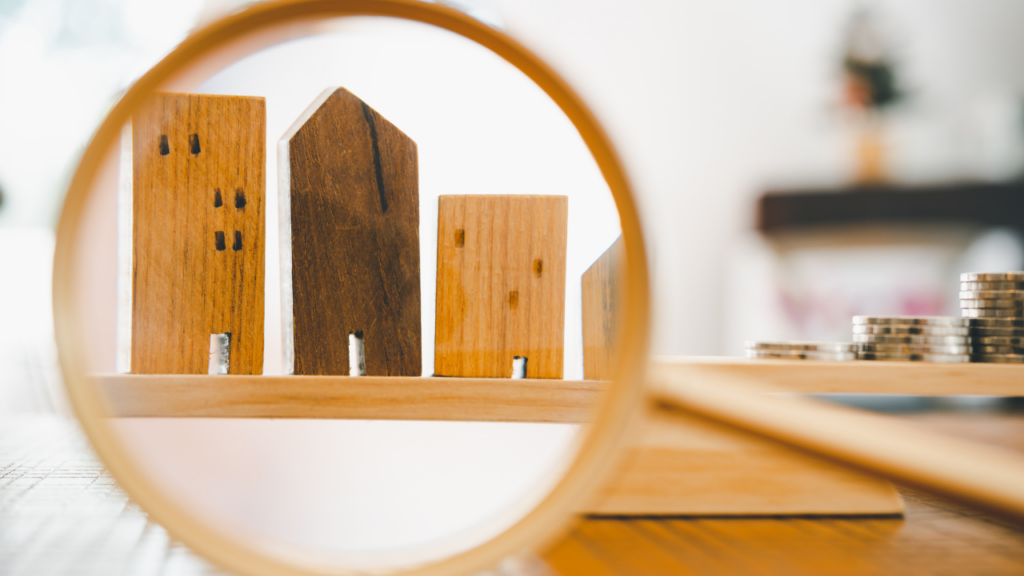 Minnesota homeowner preparing to list a home online with professional marketing and timing strategy