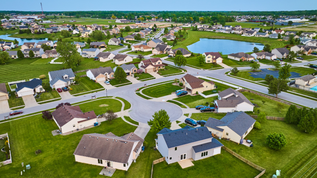 Are HOA Communities Worth It in Minnesota?
