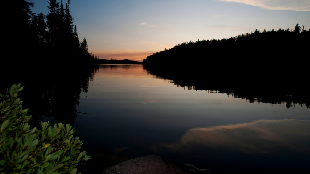 Luxury homes and upscale neighborhoods in Minnesota showcasing high-value communities and waterfront properties