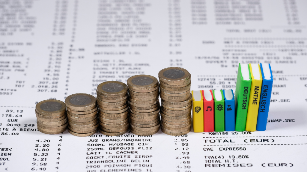 Family reviewing Minnesota housing, utilities, transportation, and lifestyle costs before relocating